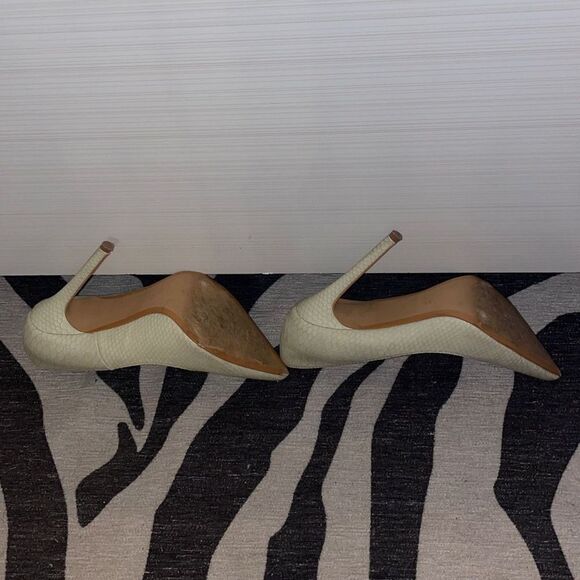 Shoe Republic LA Python print heels - Picture 5 of 15